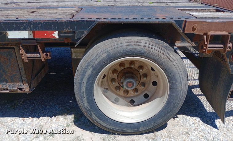 image for item DP1048 1999 Doonan  482DB14 drop deck trailer