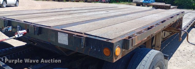 image for item DP1049 1999 Doonan  drop deck trailer