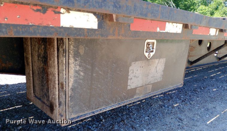 image for item DP1049 1999 Doonan  drop deck trailer