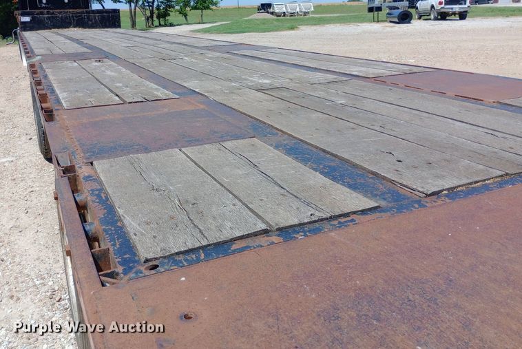 image for item DP1049 1999 Doonan  drop deck trailer