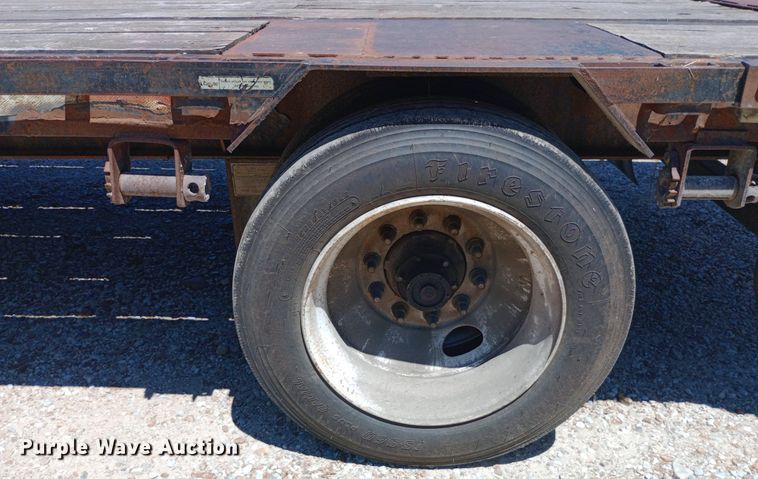image for item DP1049 1999 Doonan  drop deck trailer