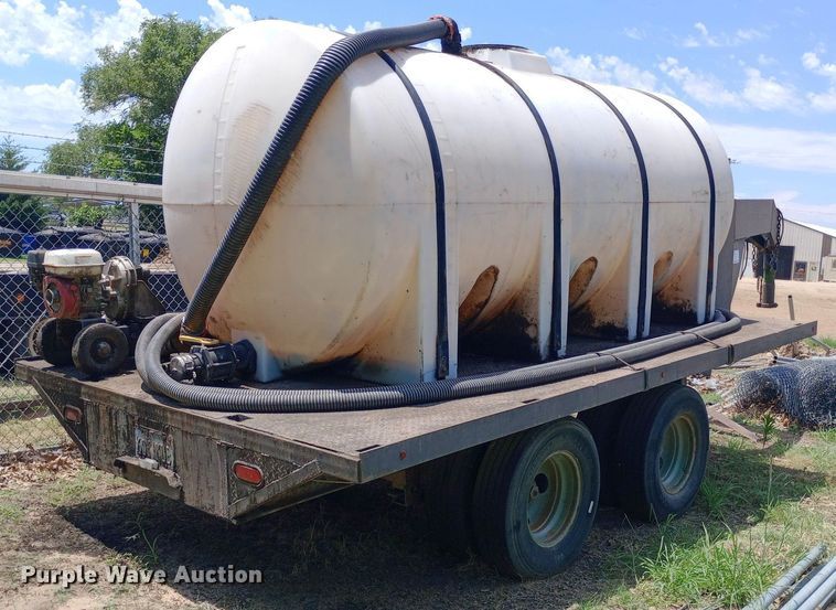 image for item DP1165 2006 Strace Dual flatbed trailer