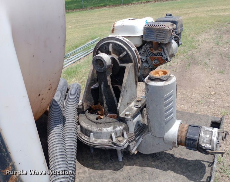 image for item DP1165 2006 Strace Dual flatbed trailer