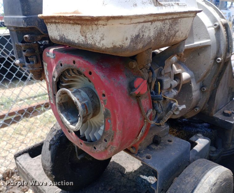 image for item DP1165 2006 Strace Dual flatbed trailer