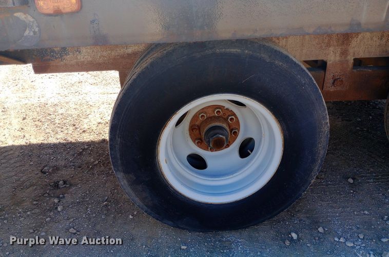 image for item DP1169 1981 Belshe equipment trailer