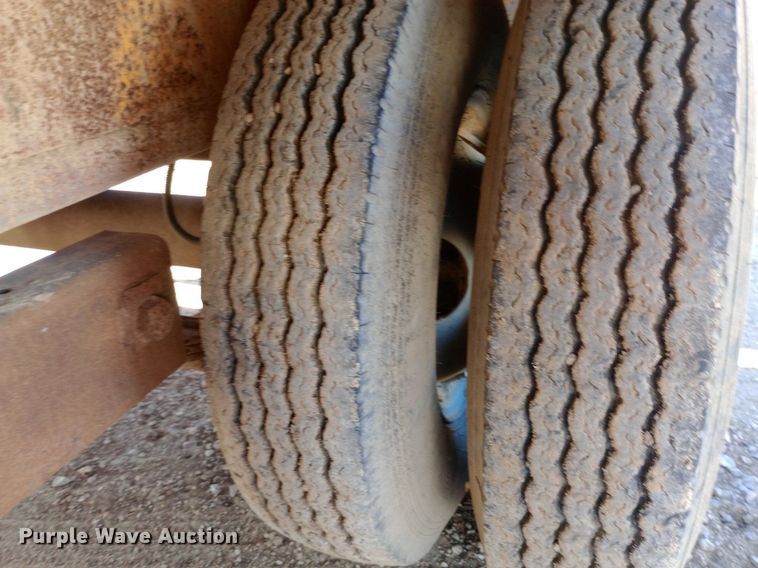 image for item DP1169 1981 Belshe equipment trailer