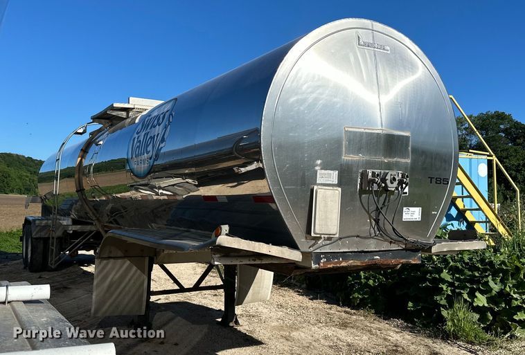 image for item DP8394 1985 Brenner  SS Transport  tank trailer