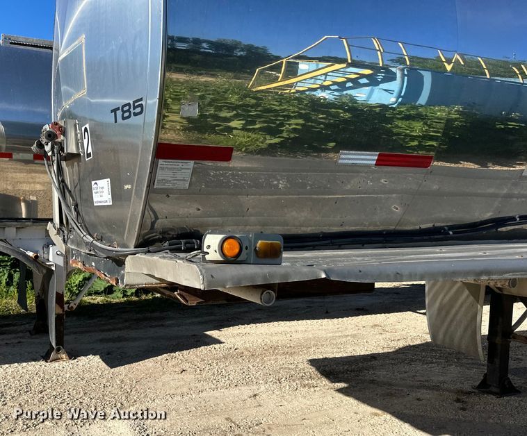 image for item DP8394 1985 Brenner  SS Transport  tank trailer