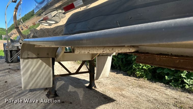 image for item DP8394 1985 Brenner  SS Transport  tank trailer