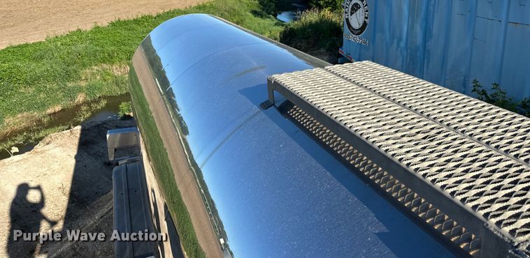 image for item DP8394 1985 Brenner  SS Transport  tank trailer