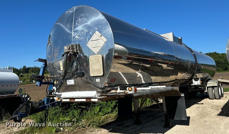 image for item DP8395 1988 Sunshine tank trailer