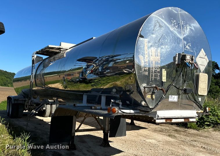 image for item DP8395 1988 Sunshine tank trailer