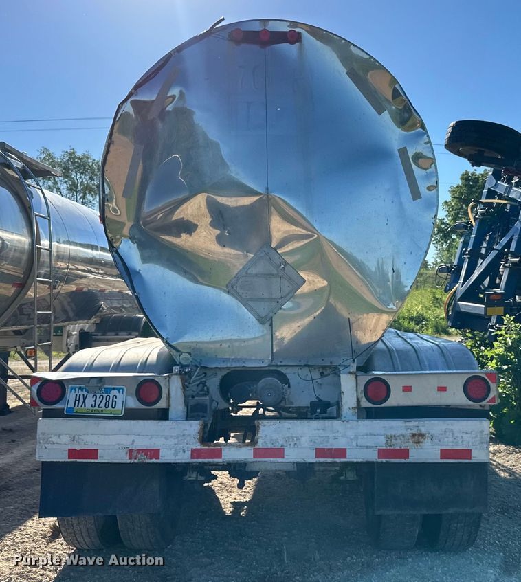 image for item DP8395 1988 Sunshine tank trailer