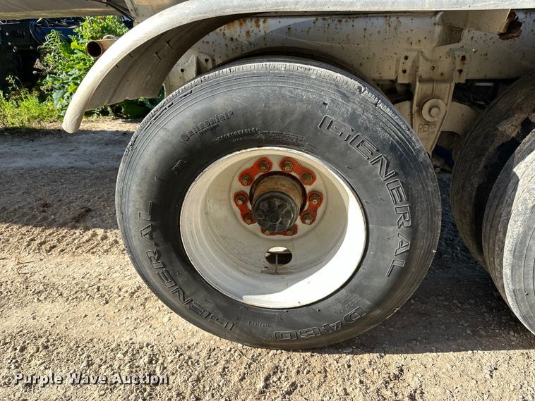 image for item DP8395 1988 Sunshine tank trailer