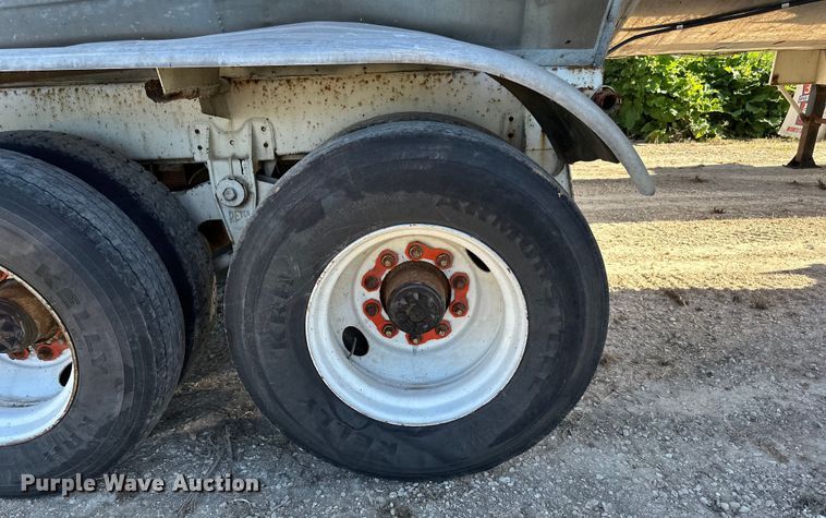 image for item DP8395 1988 Sunshine tank trailer