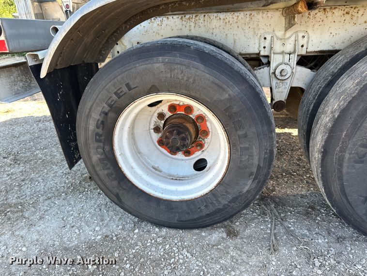 image for item DP8395 1988 Sunshine tank trailer