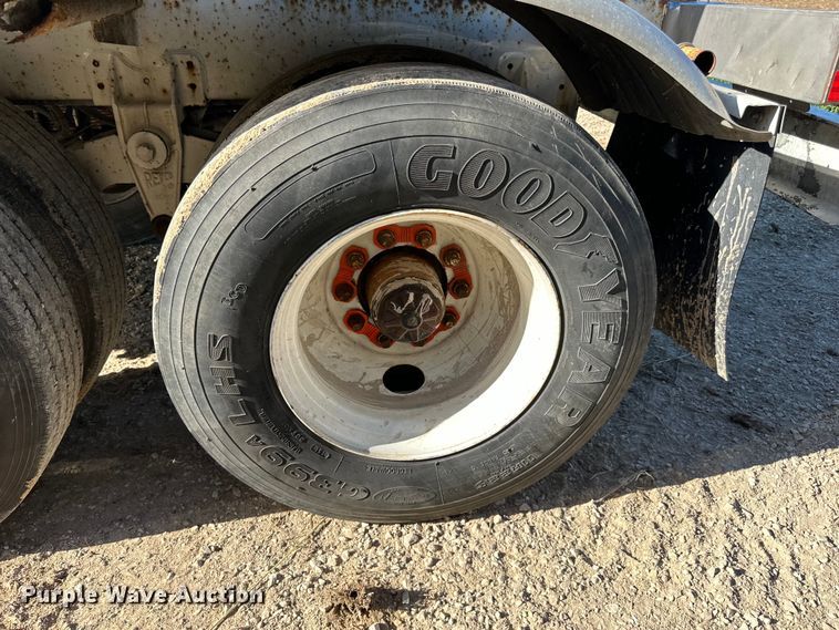 image for item DP8395 1988 Sunshine tank trailer