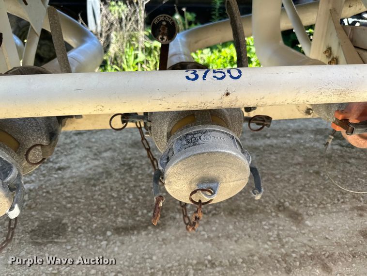 image for item DP8396 1990 Heil  tank trailer