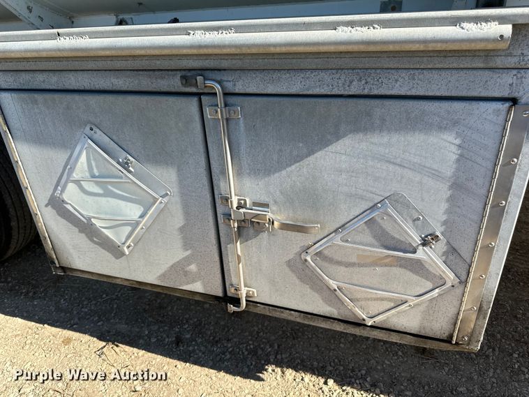 image for item DP8397 1989 Heil  tank trailer