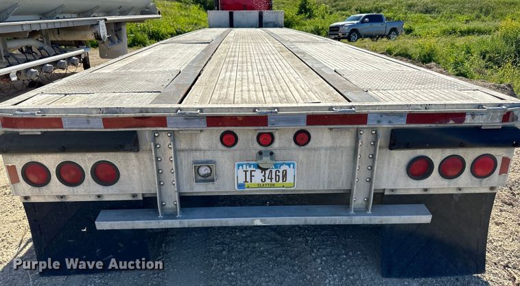image for item DP8398 1994 Featherlite  1020 drop deck trailer