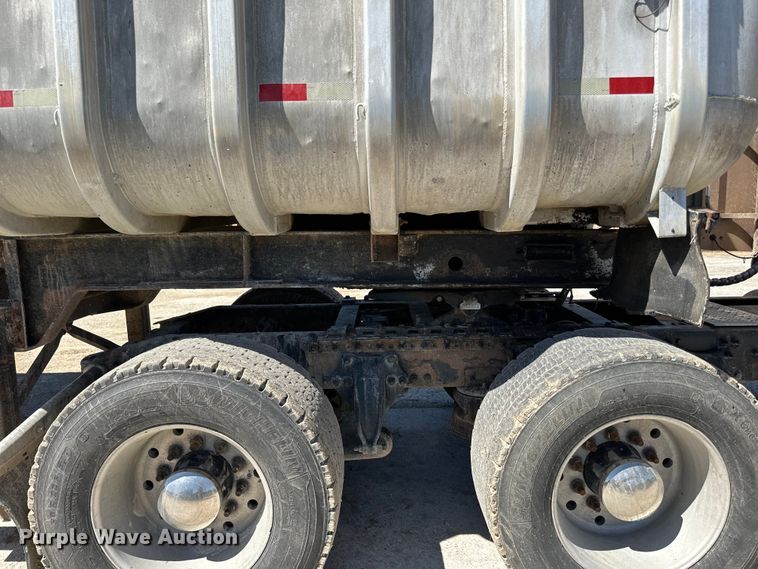 image for item DP8399 1960 Fruehauf end dump trailer