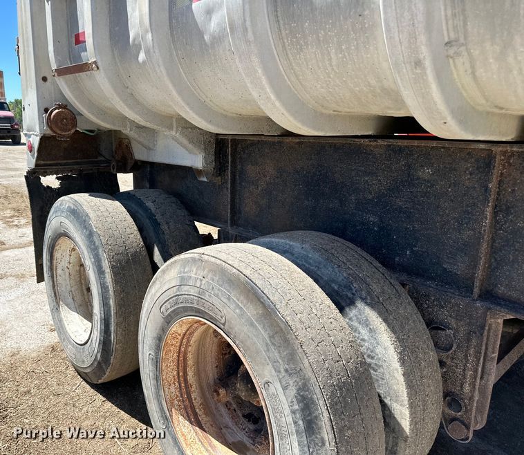 image for item DP8399 1960 Fruehauf end dump trailer