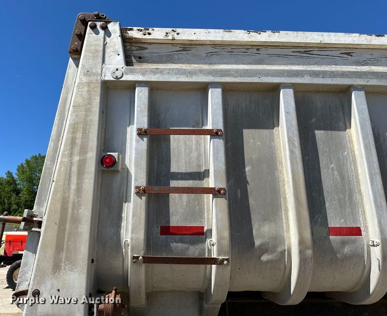 image for item DP8399 1960 Fruehauf end dump trailer