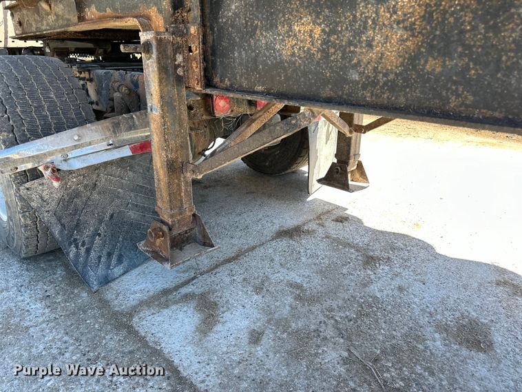image for item DP8399 1960 Fruehauf end dump trailer