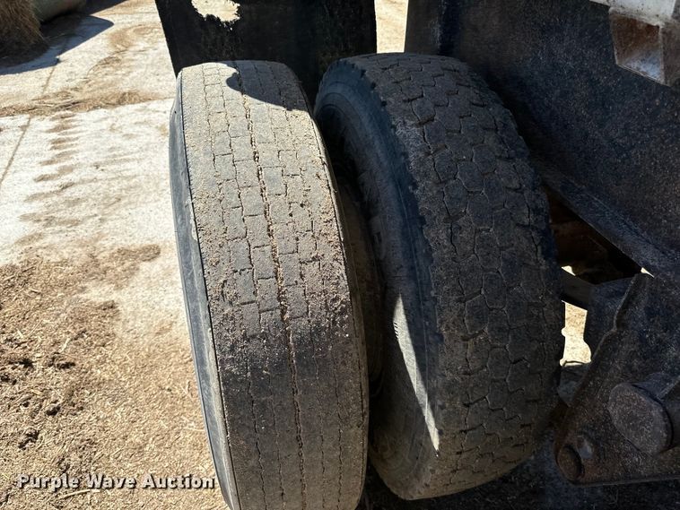 image for item DP8399 1960 Fruehauf end dump trailer