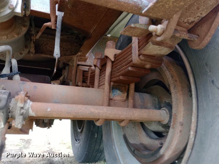 image for item DQ7210 1979 VIM tank trailer