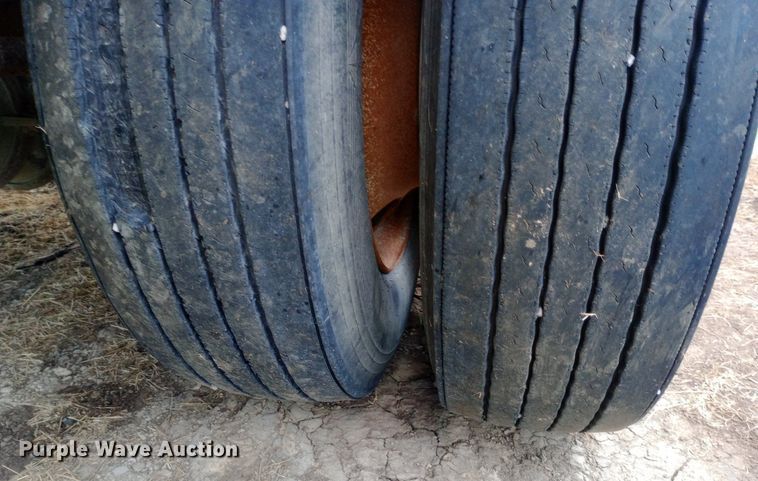 image for item DQ7210 1979 VIM tank trailer