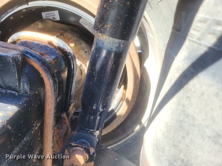 image for item DR4849 2017 Freightliner  Cascadia 113 semi truck