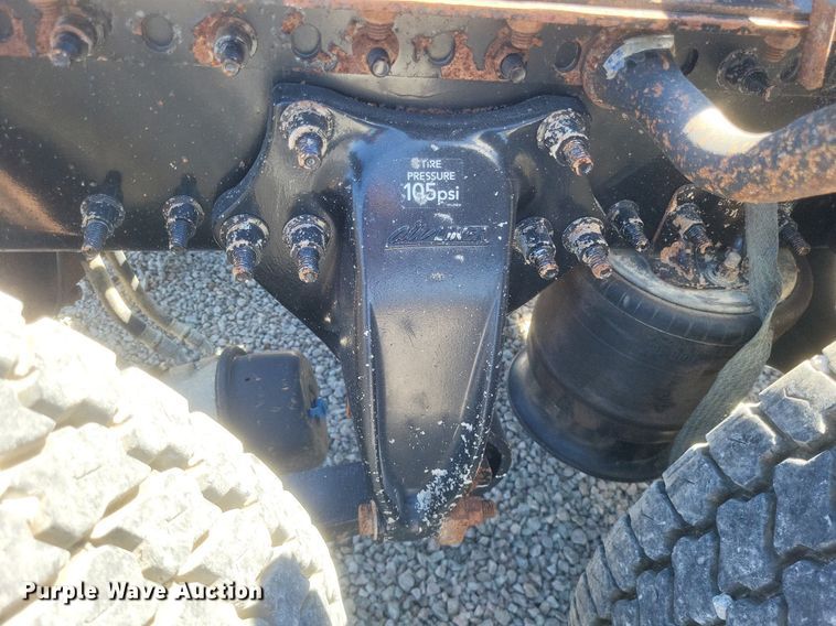 image for item DR4849 2017 Freightliner  Cascadia 113 semi truck