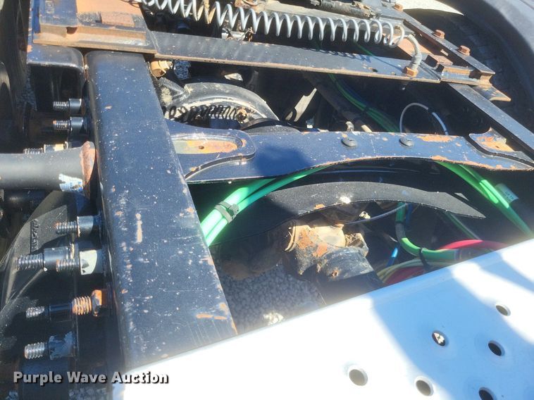 image for item DR4849 2017 Freightliner  Cascadia 113 semi truck