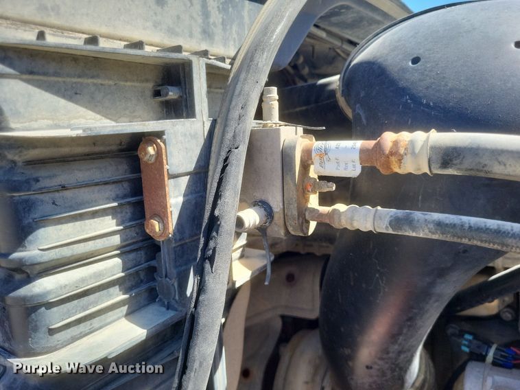 image for item DR4849 2017 Freightliner  Cascadia 113 semi truck