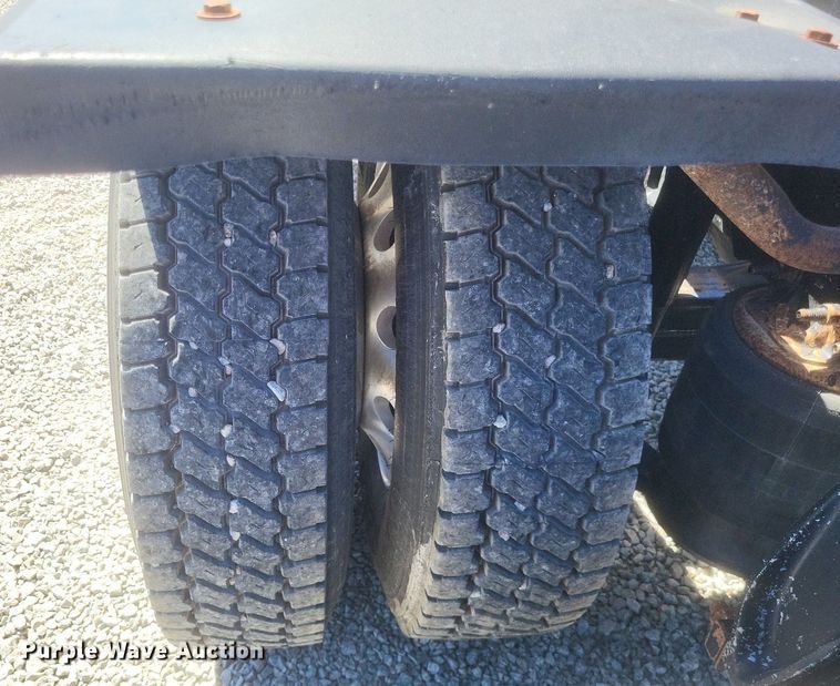 image for item DR4849 2017 Freightliner  Cascadia 113 semi truck