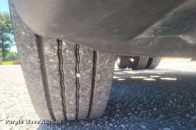 image for item DR4850 2016 Freightliner  Cascadia 125 Evolution  semi truck