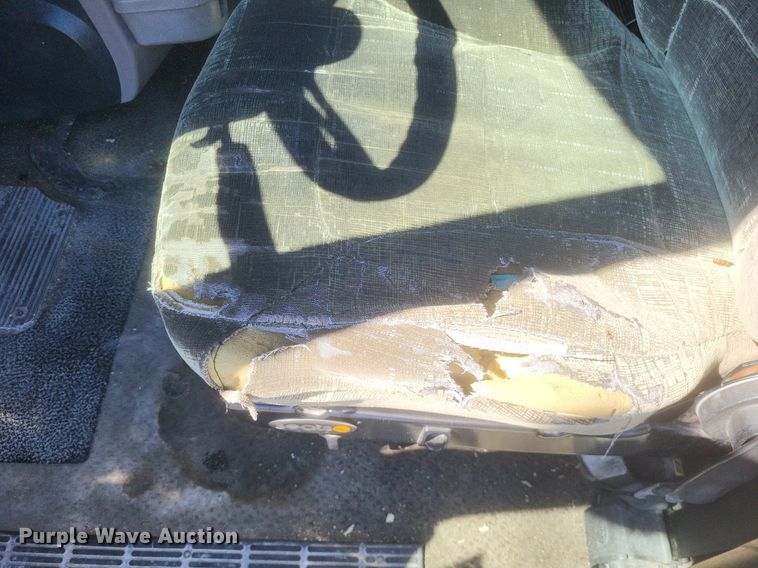 image for item DR4853 2005 Mack CX612 semi truck