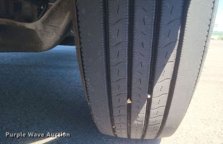 image for item DR4853 2005 Mack CX612 semi truck