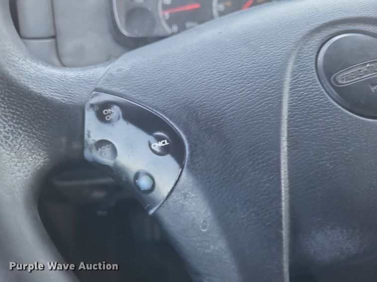 image for item DR4854 2015 Freightliner  Cascadia 125 semi truck