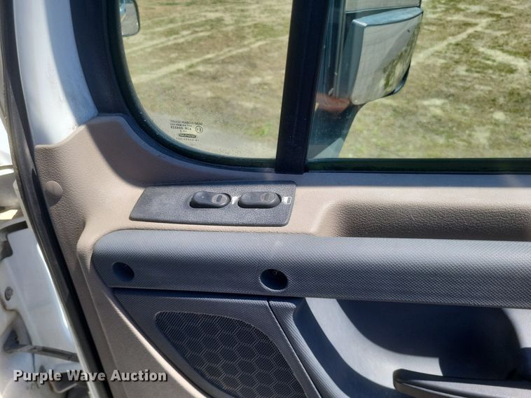 image for item DR4854 2015 Freightliner  Cascadia 125 semi truck