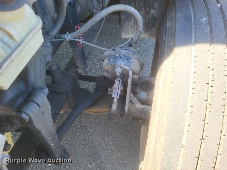 image for item DR4854 2015 Freightliner  Cascadia 125 semi truck