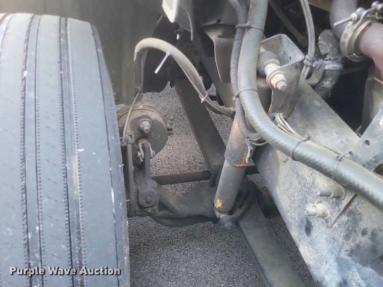 image for item DR4855 2006 Mack CXN613 semi truck