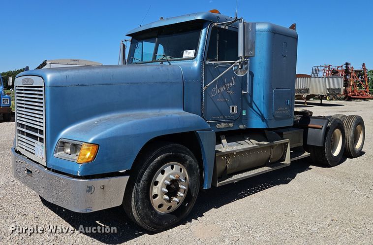 image for item DR8681 1995 Freightliner  FLD semi truck