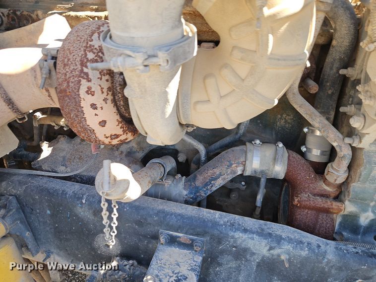 image for item DR8681 1995 Freightliner  FLD semi truck