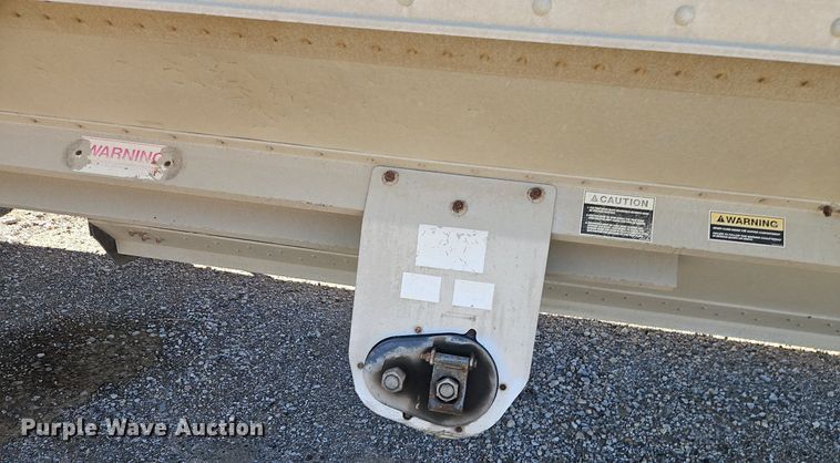 image for item DR8684 1999 Timpte Super Hopper grain trailer