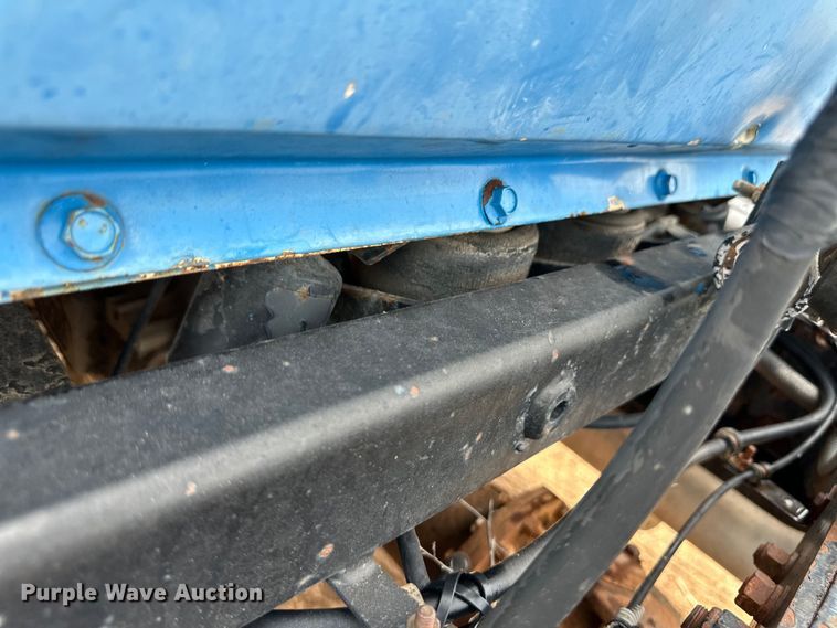 image for item DS6774 1984 Mack R686ST semi truck