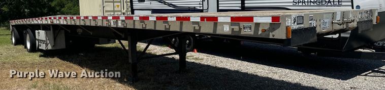 image for item DU3012 1998 Wilson  CF900 flatbed trailer