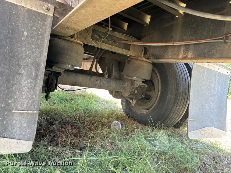 image for item DU3012 1998 Wilson  CF900 flatbed trailer