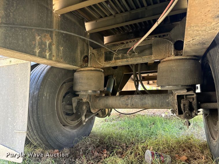 image for item DU3012 1998 Wilson  CF900 flatbed trailer